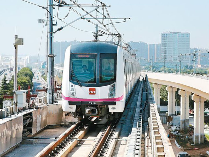 ��h���F8̖��